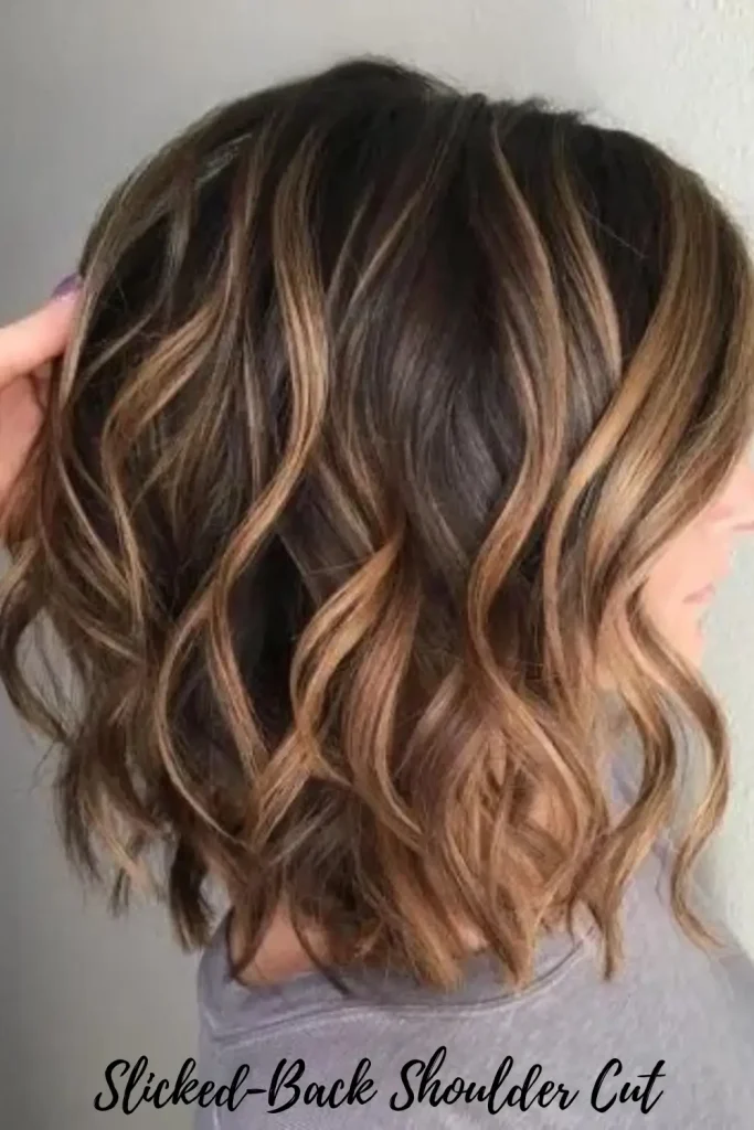 Slicked-Back Shoulder Cut