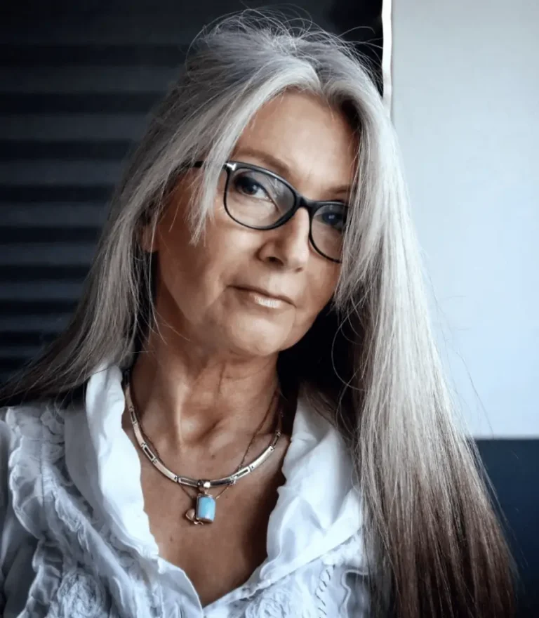 Stunning Ideas for Bangs for Women Over 50