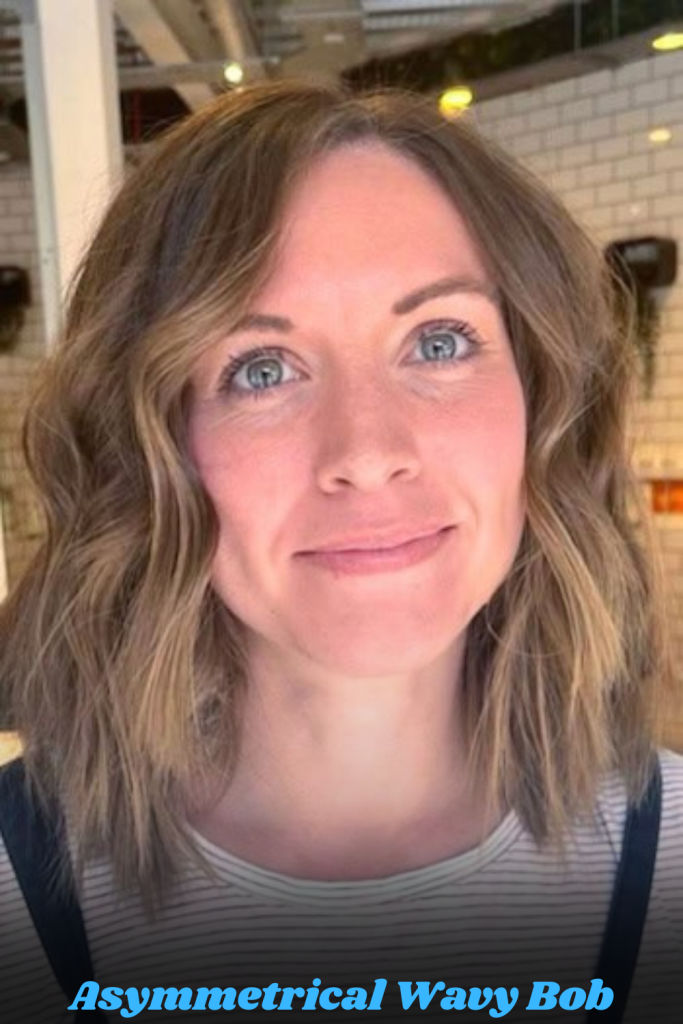 Asymmetrical Wavy Bob