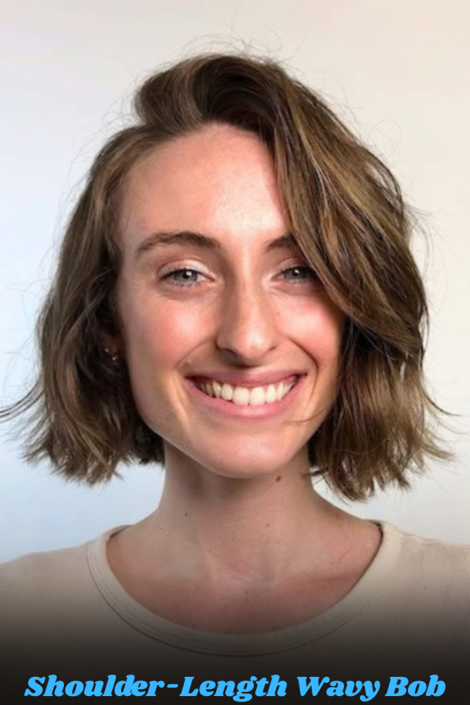 Shoulder-Length Wavy Bob