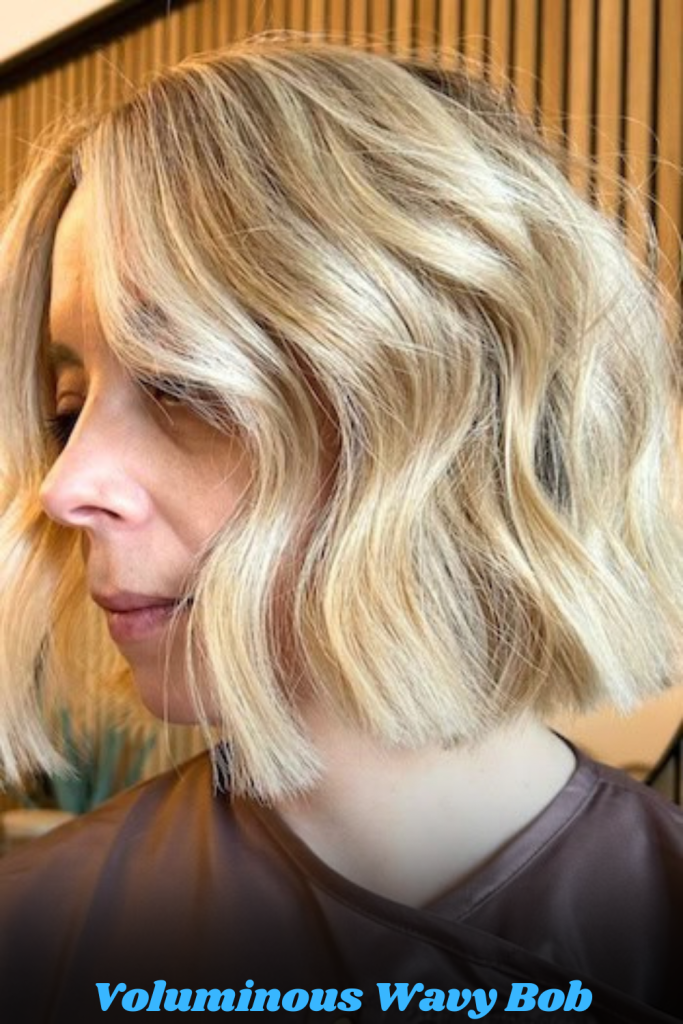 Voluminous Wavy Bob